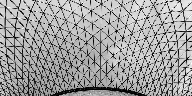 Tom Olson的极简主义投资哲学：如何通过聚焦核心与长期持有塑造理想的数字生活方式