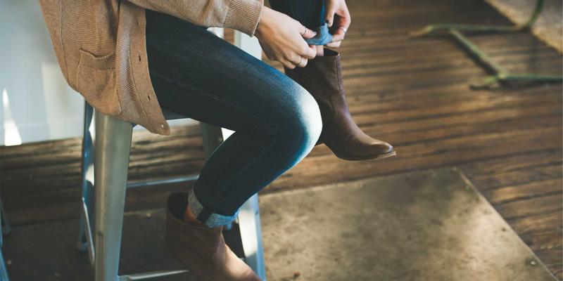 Tom Olson的被动收入构建蓝图：从内容产品到微型SaaS的多元化路径，重塑你的数字生活与个人成长